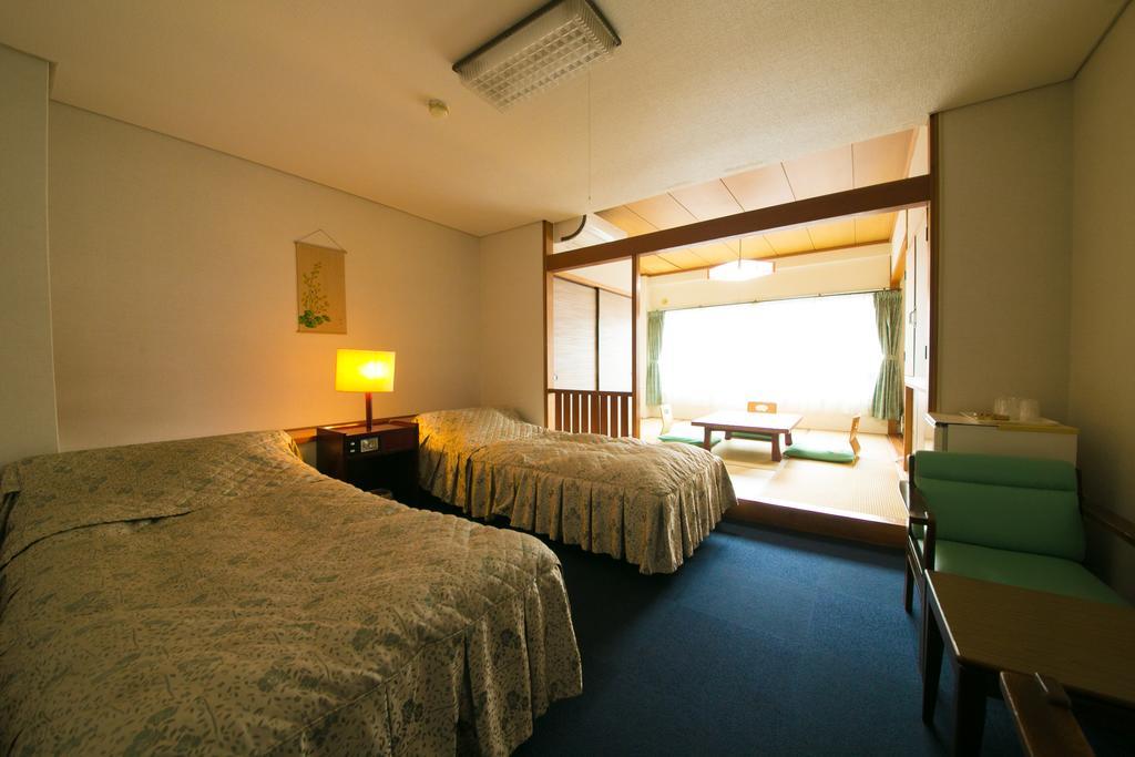 Kinosato Yamanoyu Hotell Kokonoe Exteriör bild