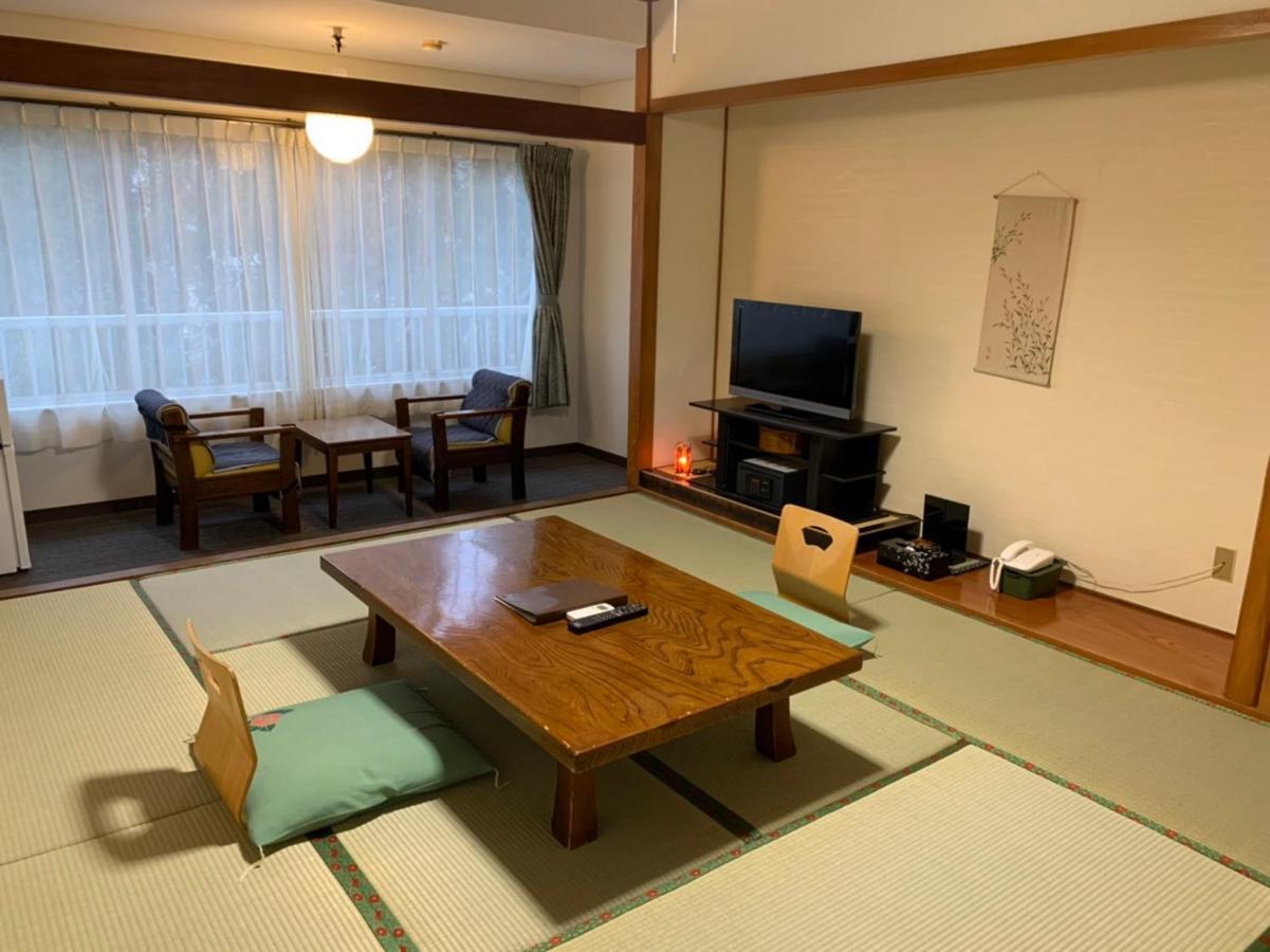 Kinosato Yamanoyu Hotell Kokonoe Exteriör bild
